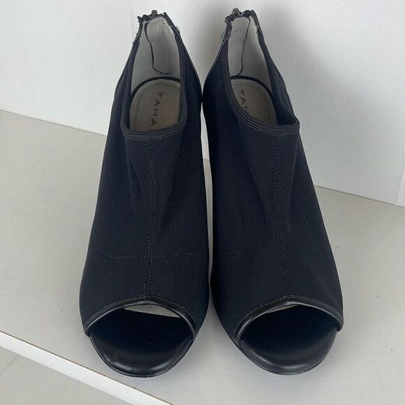 Tahari Charm Stretch Fabric Open Toe Booties 6.5 - Picture 3 of 9